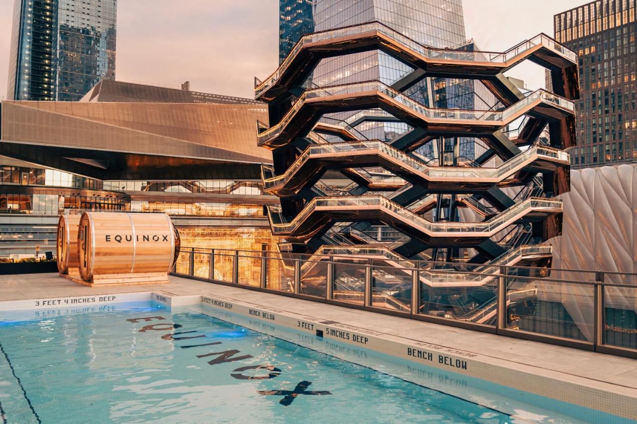 Equinox Hotel Hudson Yards New York City Exteriör bild