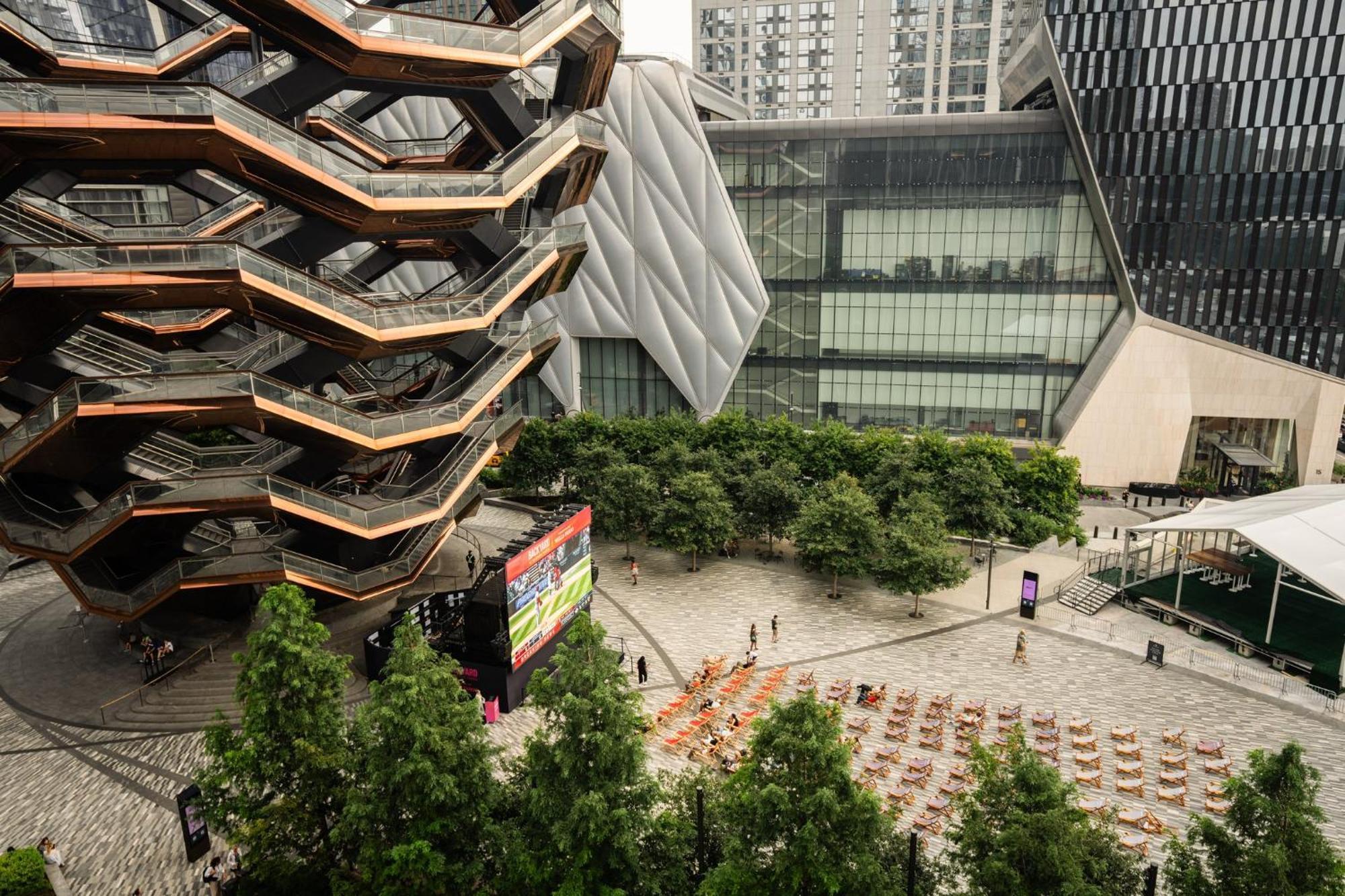 Equinox Hotel Hudson Yards New York City Exteriör bild